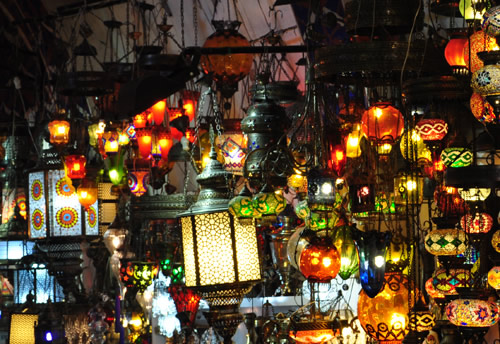 Istanbul: Aladins Lampenladen